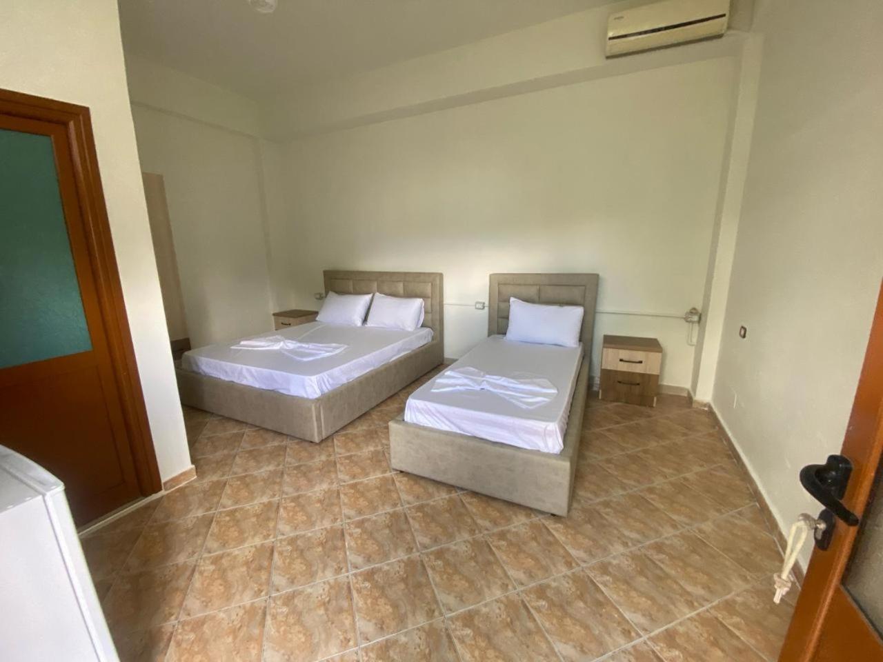 Guesthouse Seli Berat Ngoại thất bức ảnh